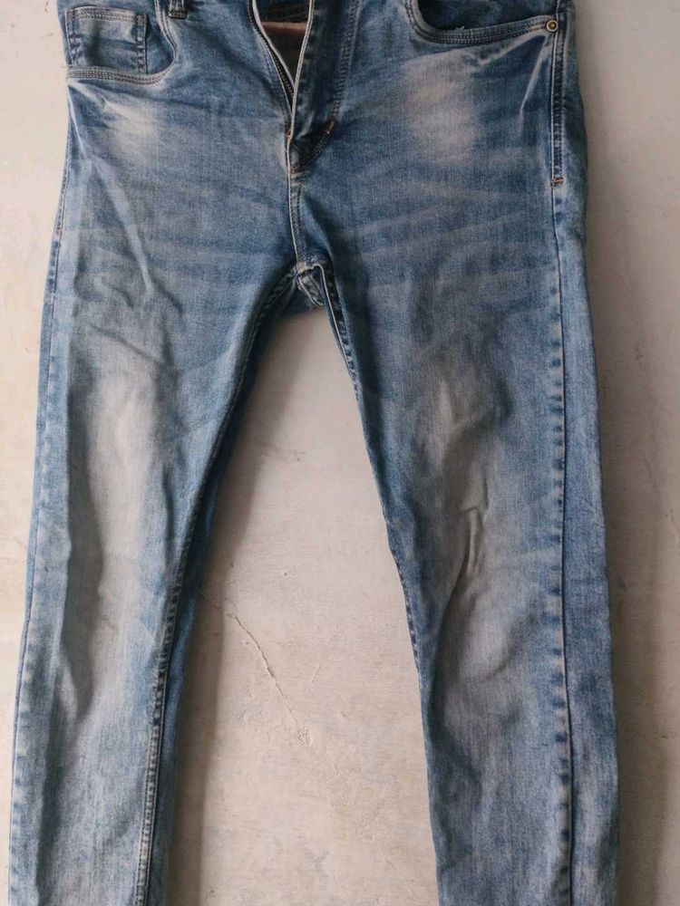 Light Wash Denim Jeans