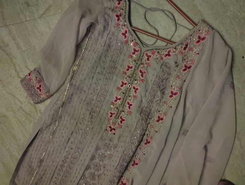 Lavender And Pink Designs Dress 💗✨