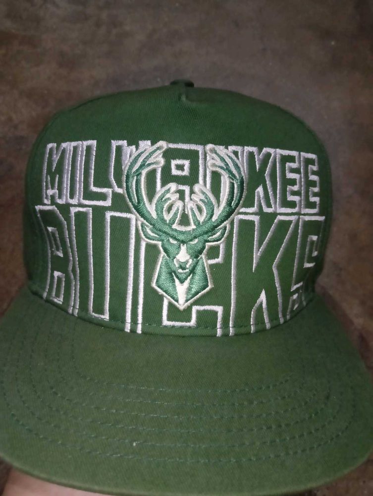 Milwaukee Bucks Snapback Hat