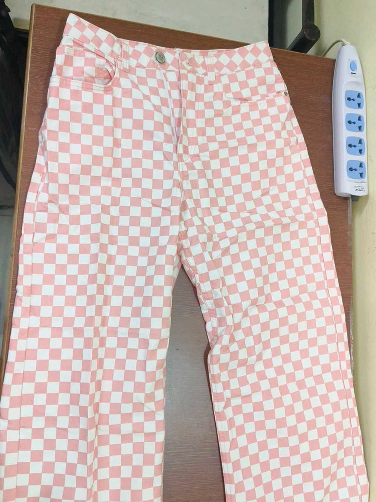 Checkered pink &amp; white Pants