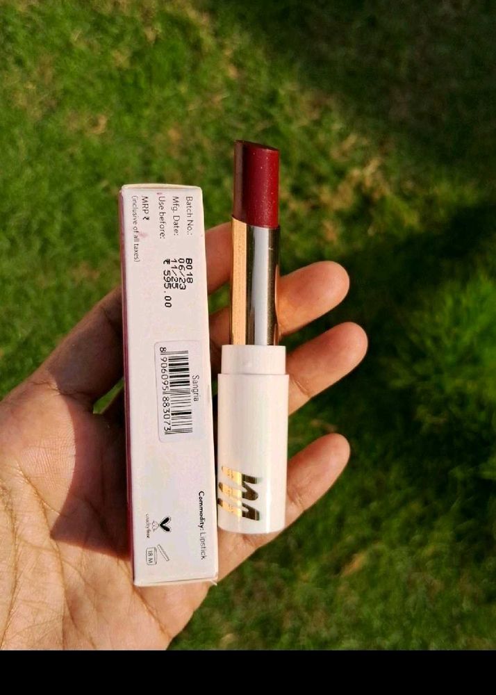 Myglamm Lit Creamy Matt Lipstick Sangria