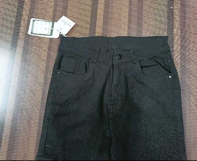 Black 6 Pocket Cargo Jeans
