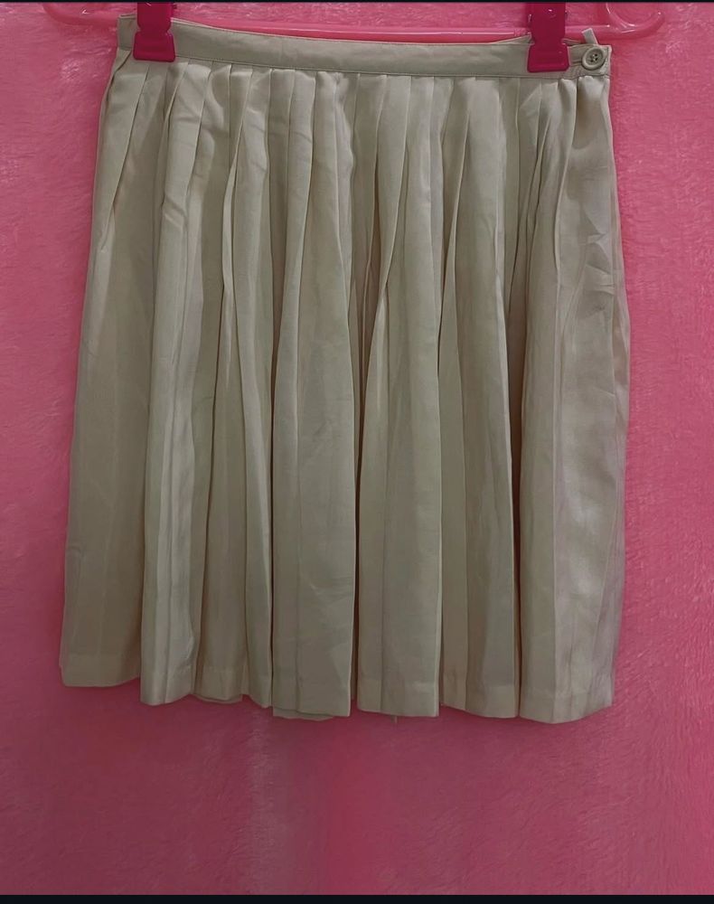 Y2k Skirt🌸