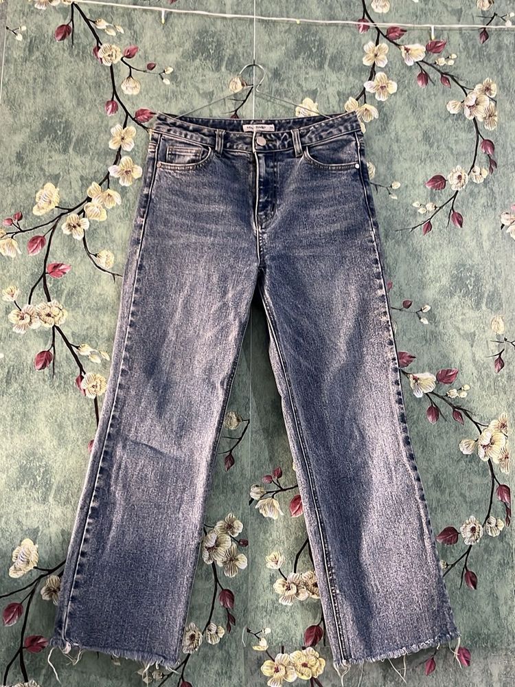 Distressed Wide Leg Denim Jeans