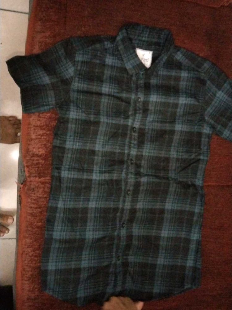 Men&#39;s Blue &amp; Black Plaid Shirt