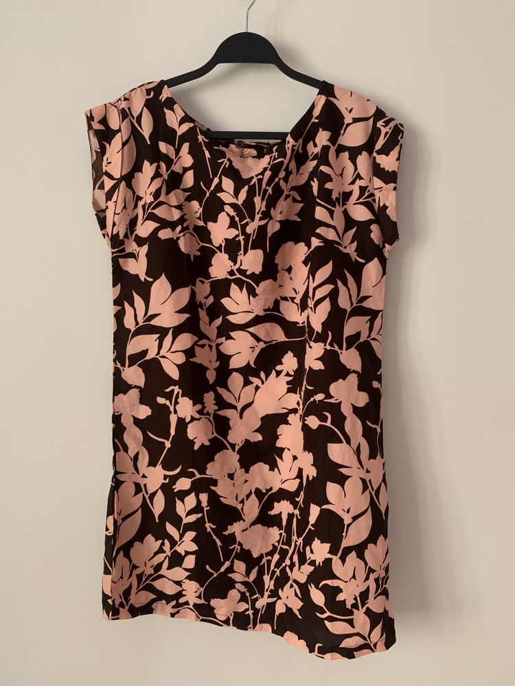 Peachy Floral Top