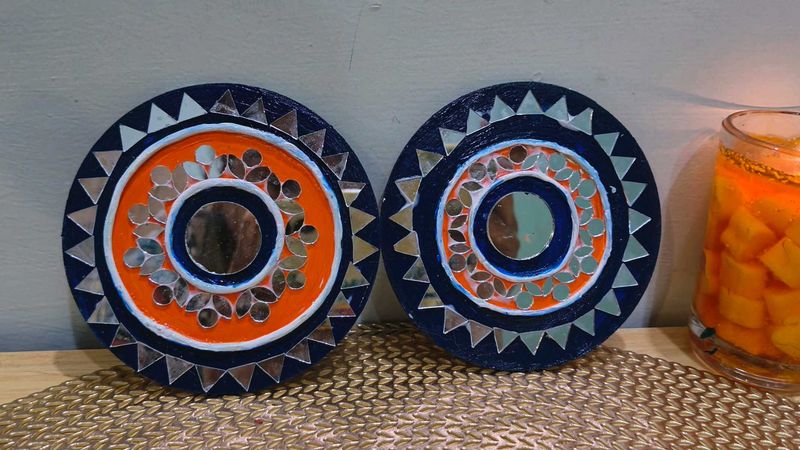 16= HANDMADE MIRROR LIPPAN ART