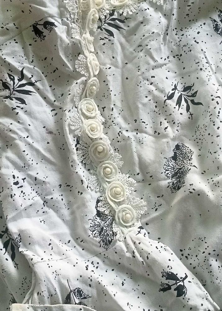 Top Womens 🖤🤍