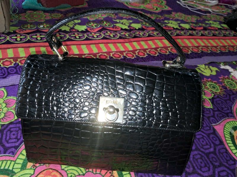 GLOSSY ALLIGATOR HAND BAG