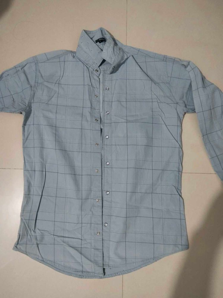 Men's Checkered Button-Down Shirt can be worn from