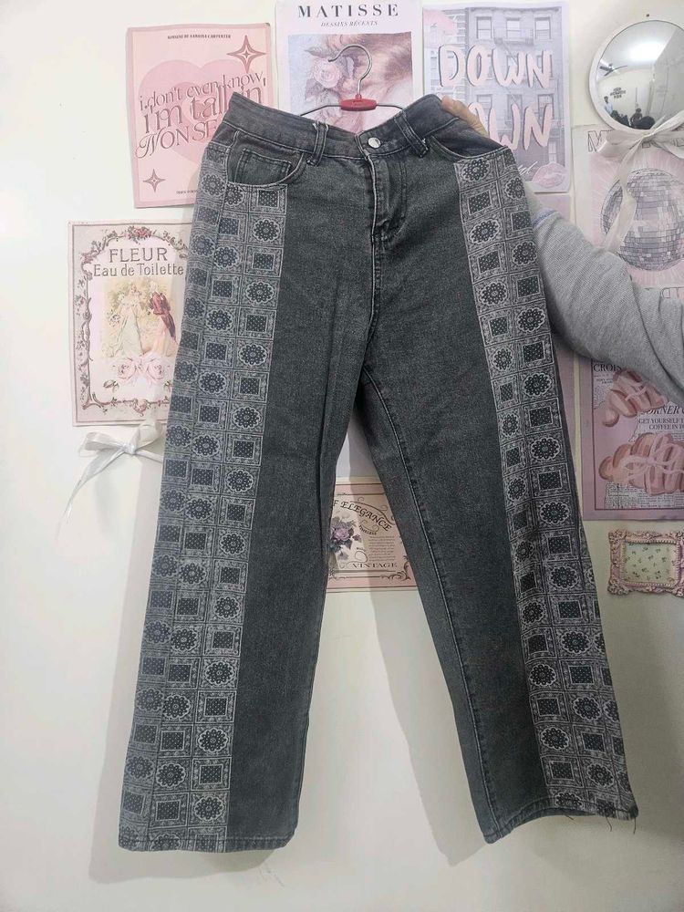 Stylish Patterned Wide Leg Jeans