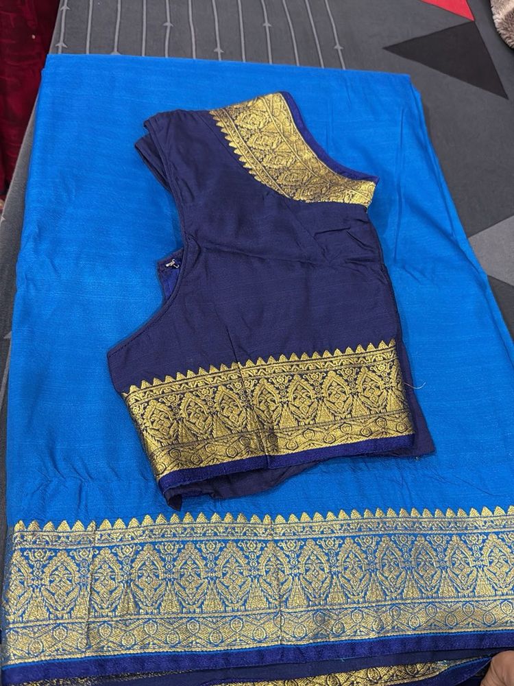 Blue Saree with Blouse Piece
