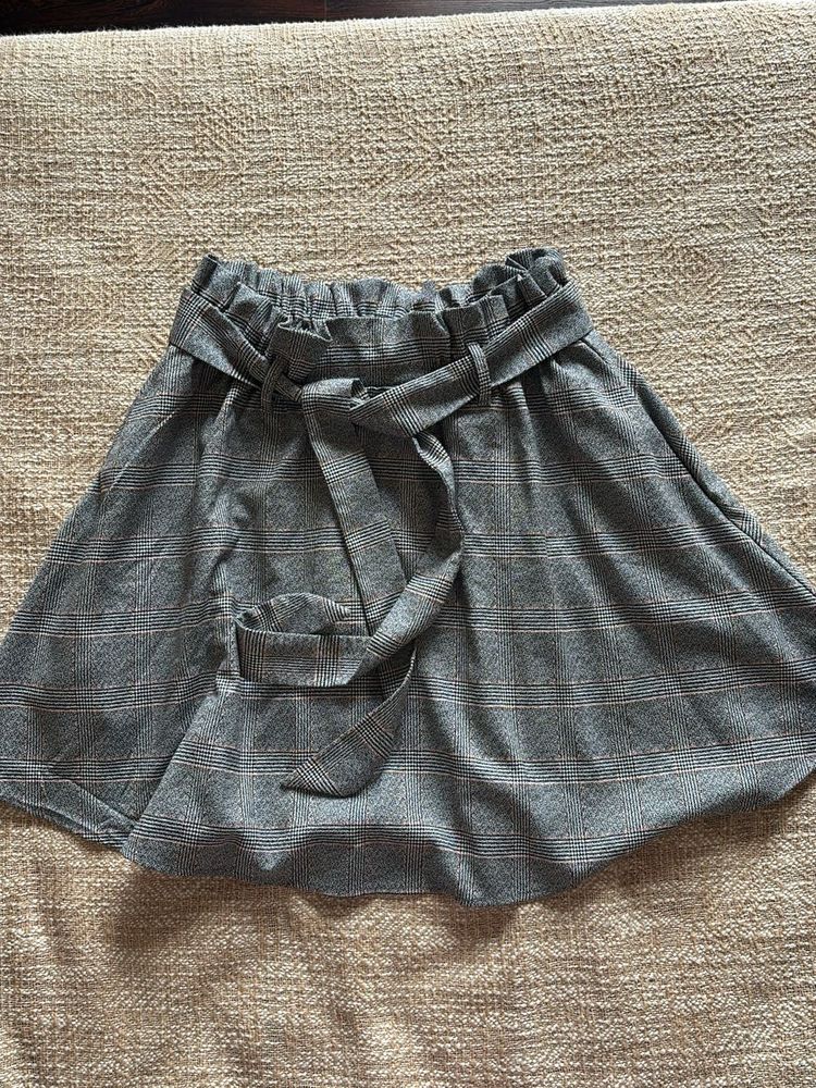 Paperbag Waist Skirt (H&amp;M)