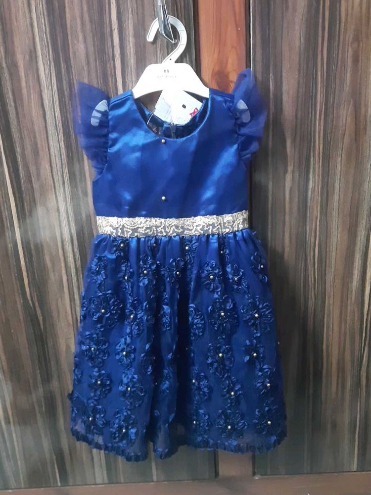 Elegant Blue Party Dress