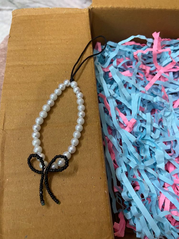 Phone Charm with Bow