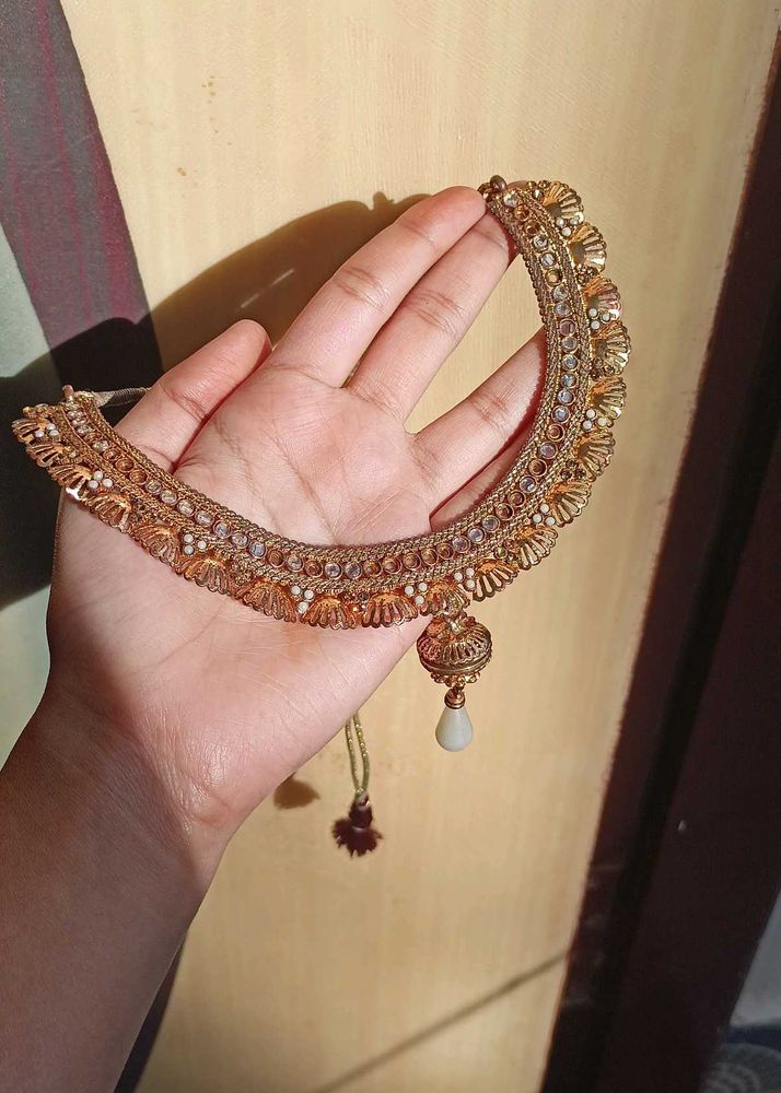 Elegant Gold-Toned Necklace 2 Piece