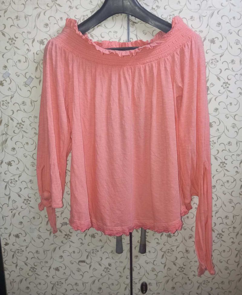 Off Shoulder Knotted Sleeve Top