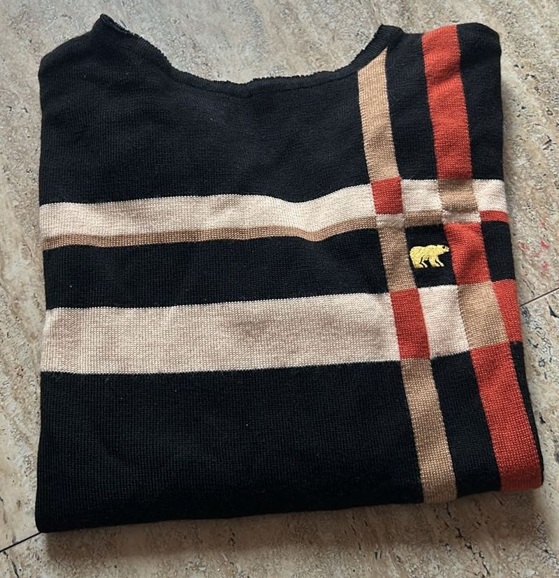 Wool sweatshirt