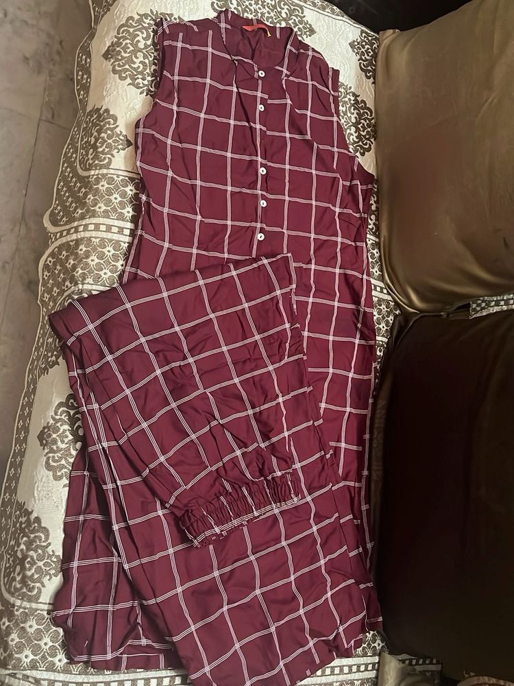 Maroon Checkered Kurta Set