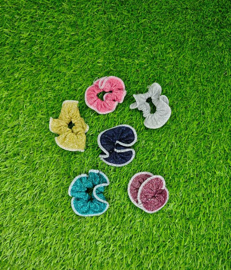 Woman Stylish Hair Cilips And Band Combo Pack....