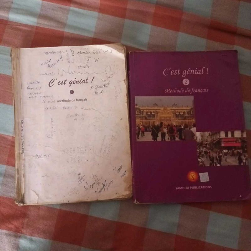C'est genial! French Textbook Set