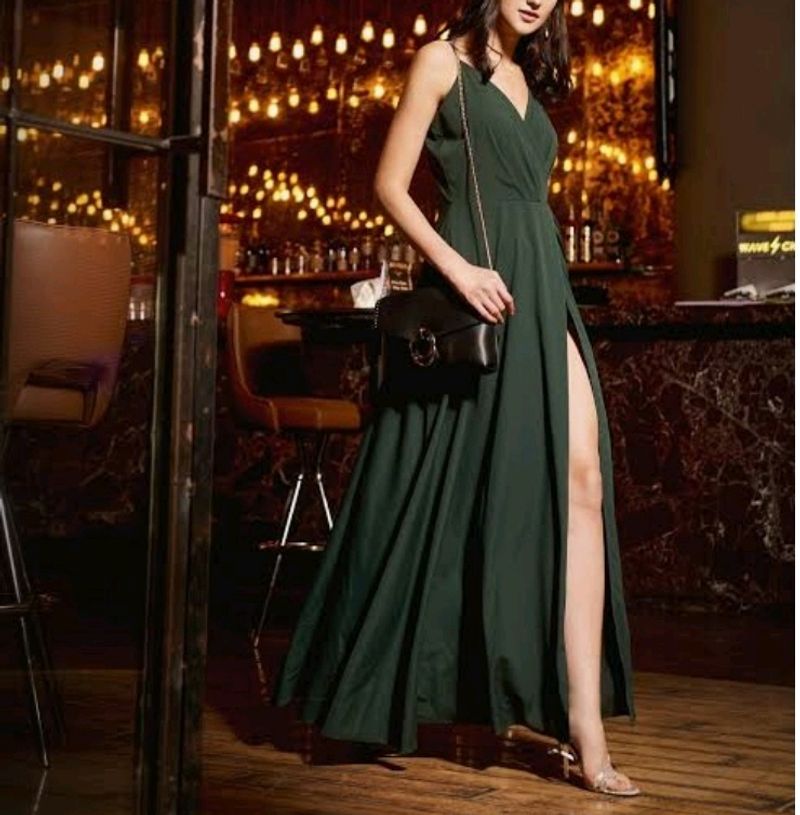 Berrylush Slit Gown