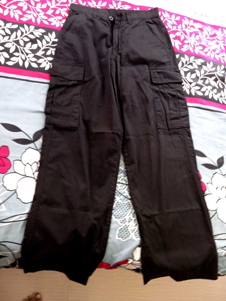 🖤 Wide Leg Cargo Pants