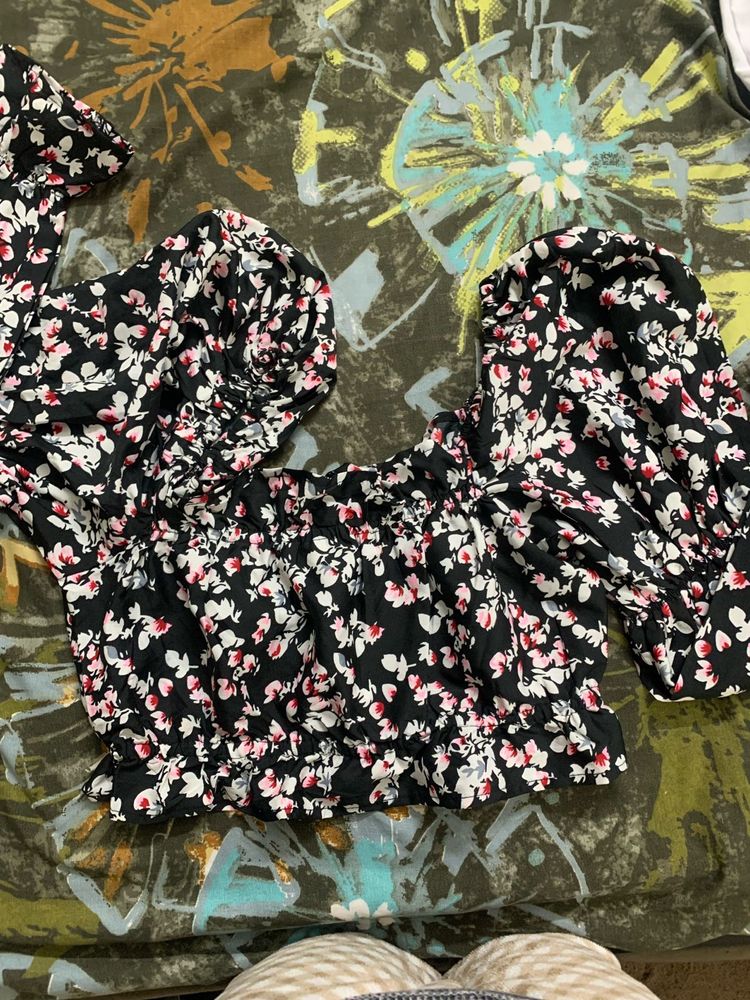 Floral Print Crop Top