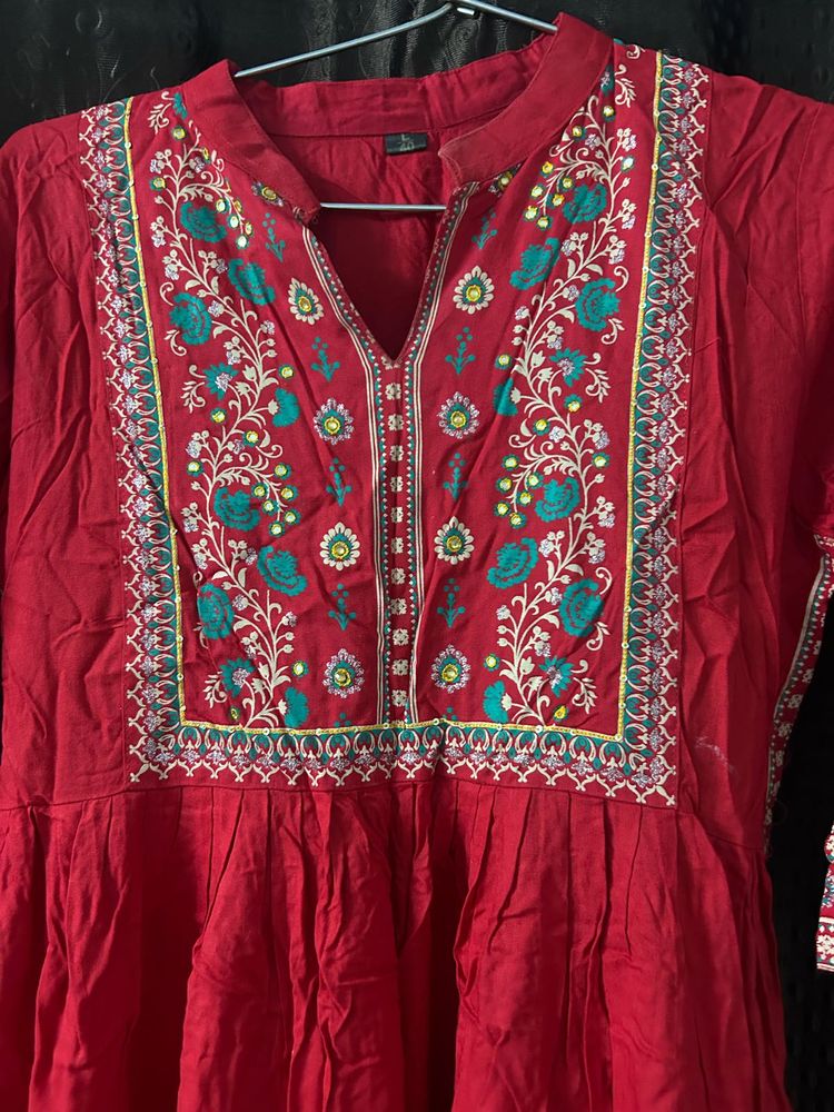 Red Floral Embroidered Tunic Top