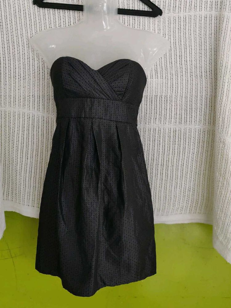 Chic Strapless Mini Dress