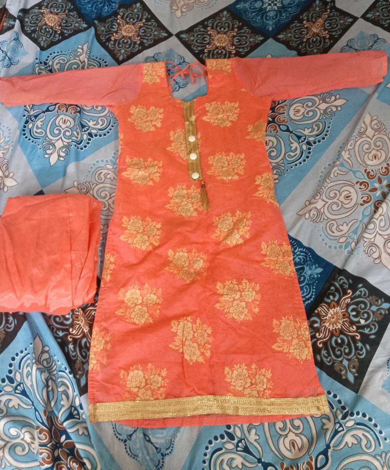 Peach Floral Kurti Set (Offer Price Already)