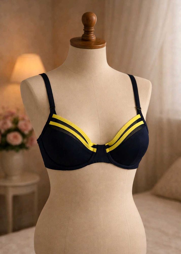 🇳🇿💫🎀black &amp; Yellow Bra