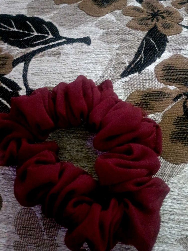 Beautiful And A Very Unique Coloured Scrunchy