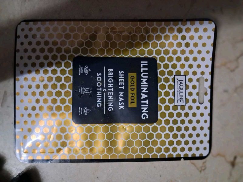 Jaquline Illuminating Gold Foil Sheet Mask