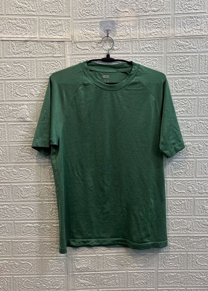 🇯🇵 Uniqlo Imported Tshirt
