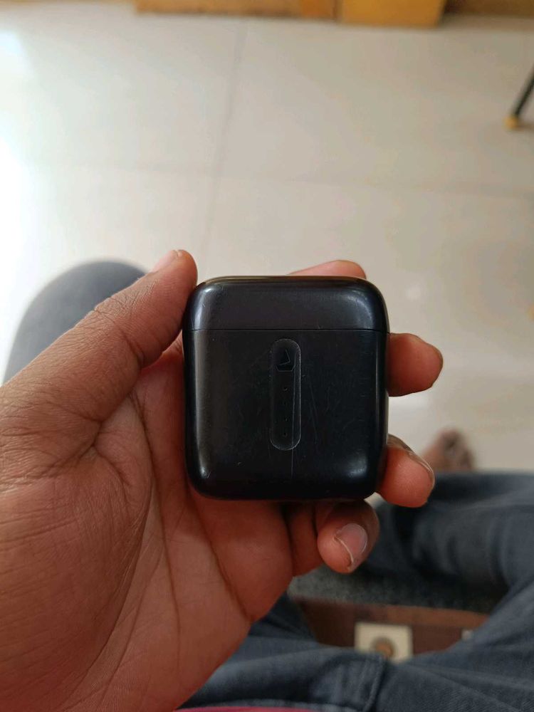 Boat 141 Ear Buds