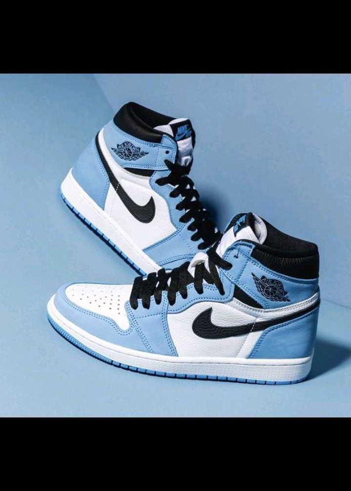 Nike Air Jordan 1 Sneakers