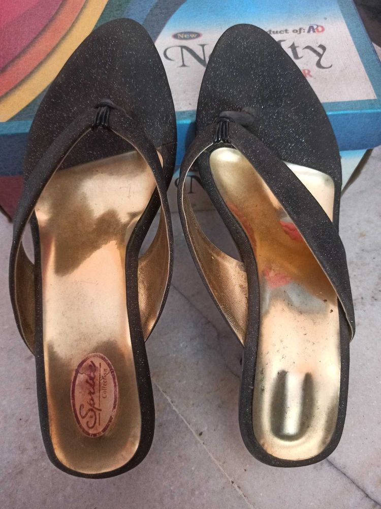 Elegant Black Flats