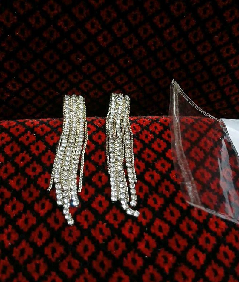 Sparkling Long Tassel Rhinestone Earrings🤍