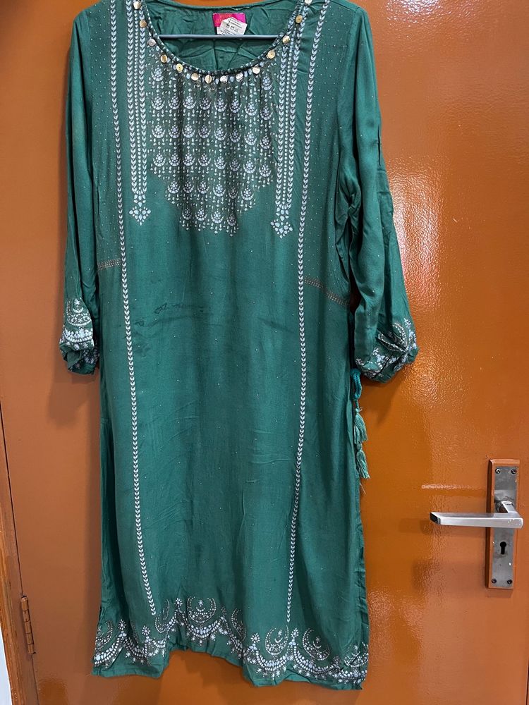Green Kurti