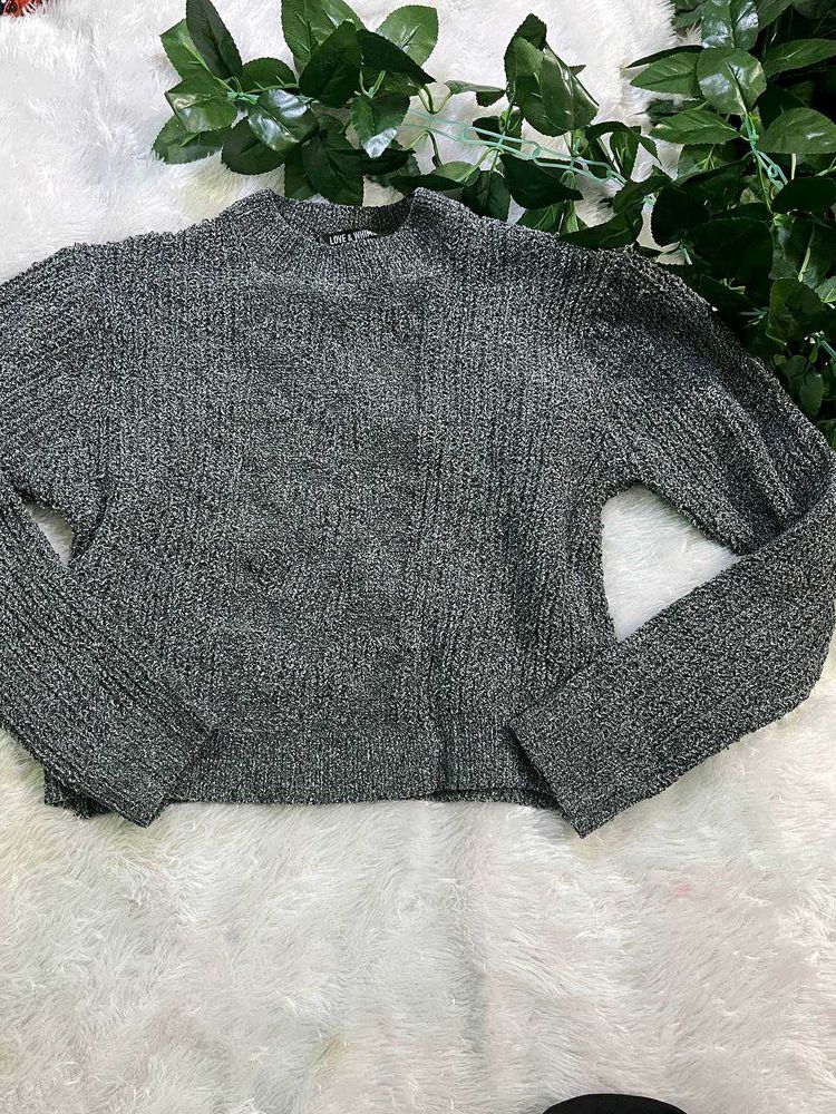 LOVE &amp; WHI Sweater