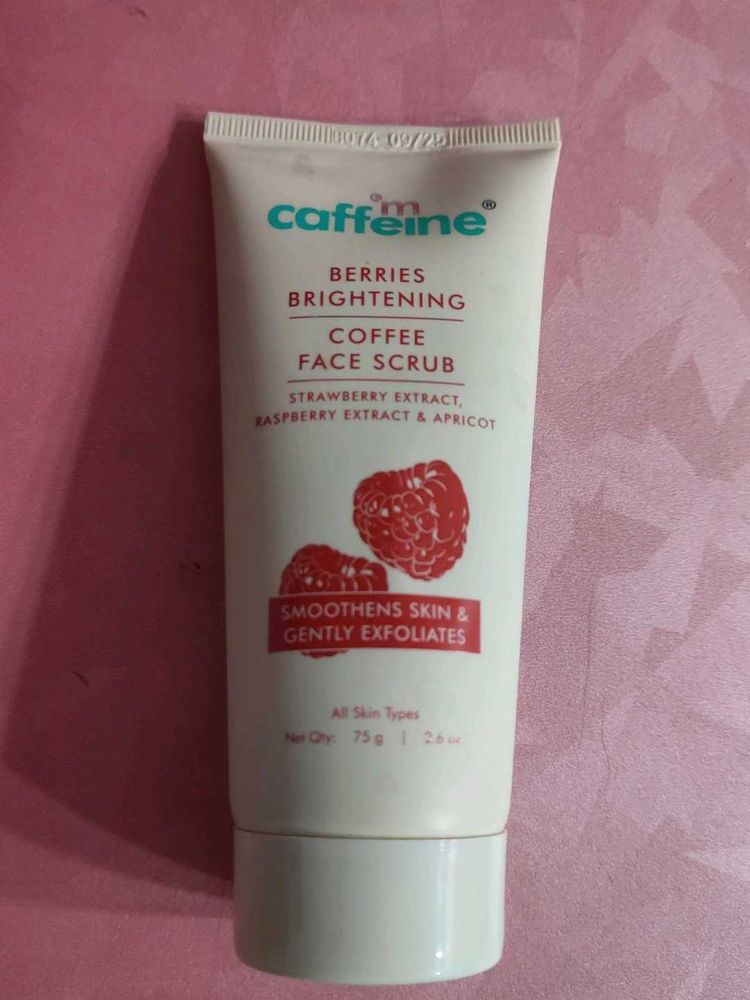 mCaffeine Berries Brightening Coffee Scrub