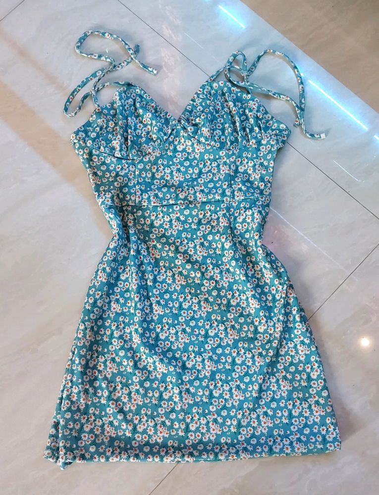 Price Drop⚠️Mini Floral Dress 💕