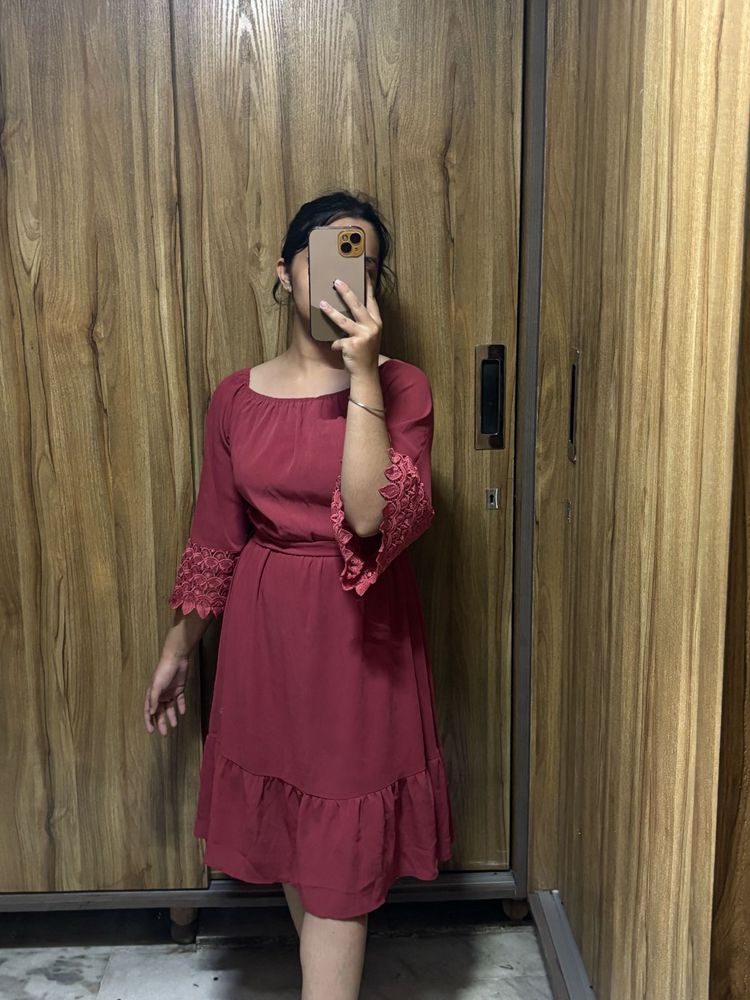 Chic Maroon Dress