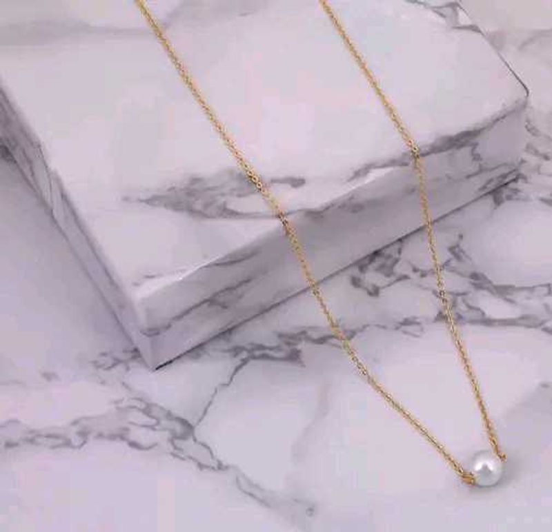 Combo Set Of 4 Twinkling Necklace Pendant Chains..