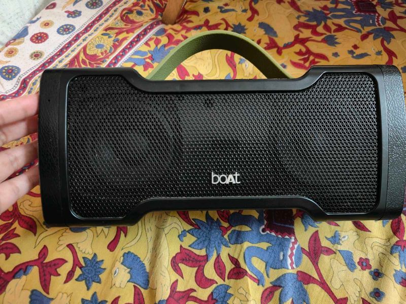 Boat Stone 1000, 14Watt  Bluetooth Speaker