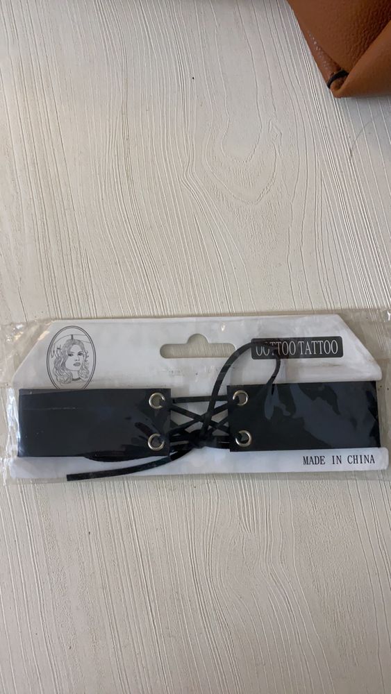 Black Lace-Up Choker