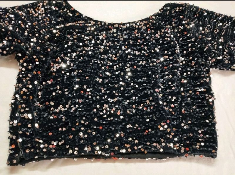 Black Crop Top With Skirt