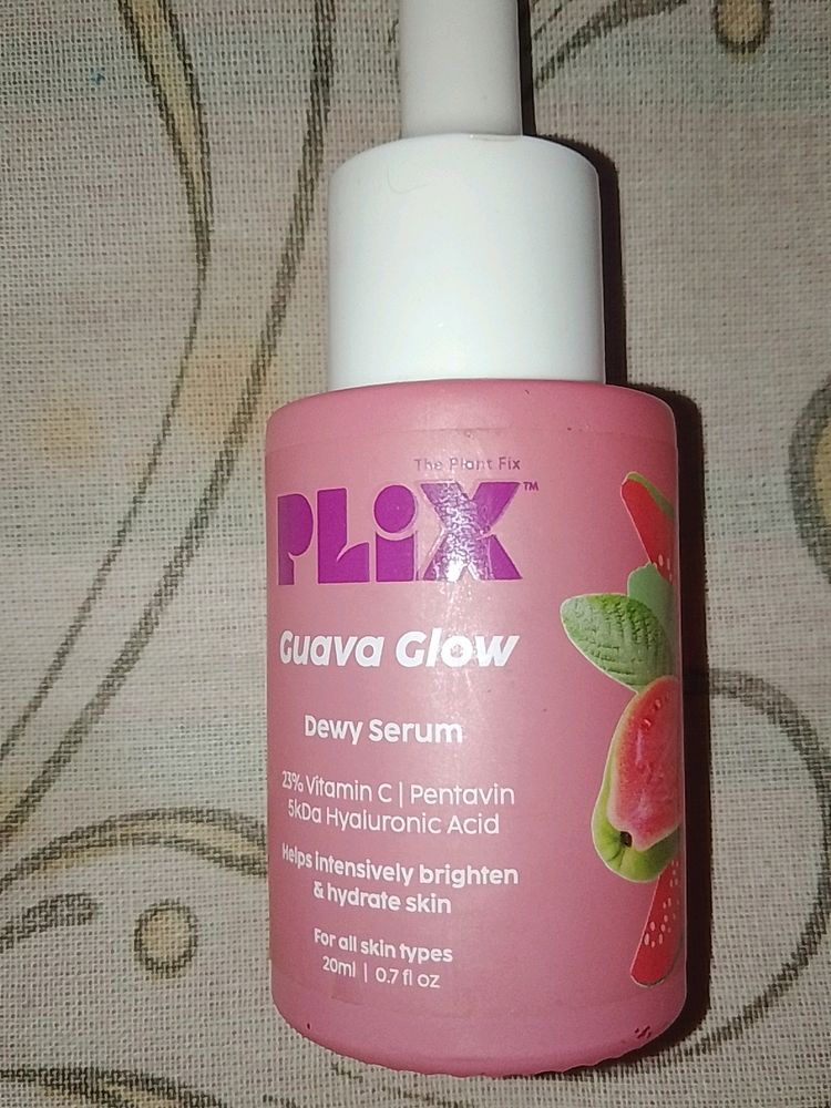 Plix Guava Glow Dewy Serum 23% Vit C / Pentavin 5kda Hyaluronic Acid  Helps Intensively Brighten And Hydrate Skin