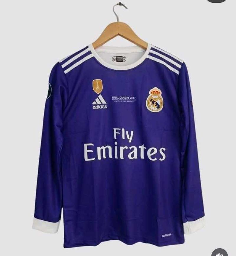 Real Madrid Jersey (2017)